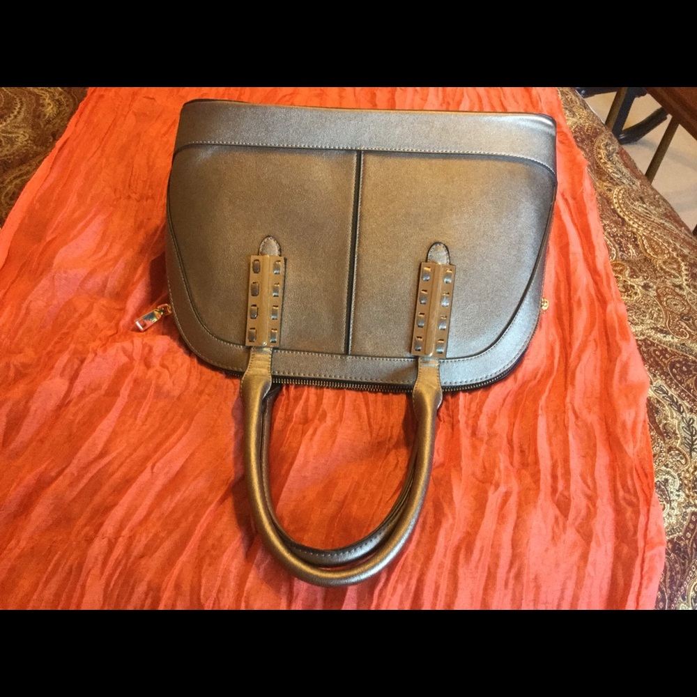 Stylish metallic purse